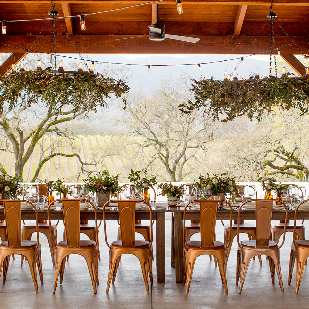 private-event-barn-dinner-2
